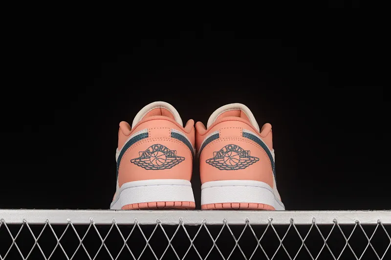 All categories Air Jordan Jordan series basketball shoes Air Jordan 1 Low G version pure original Air Jordan AJ1 Low AJ1 Joe 1 pink and green low-top cultural sneakers DC0774-800